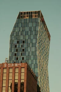 026 golden skyscraper
