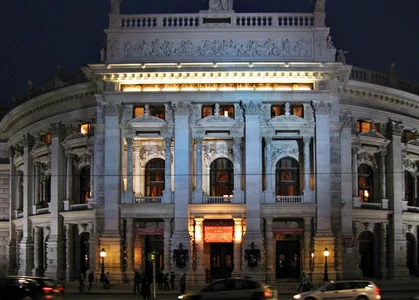 76 hofburgtheater