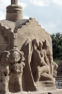 03 sand sculpture