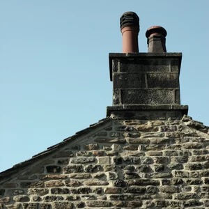 06 roof with a chimney